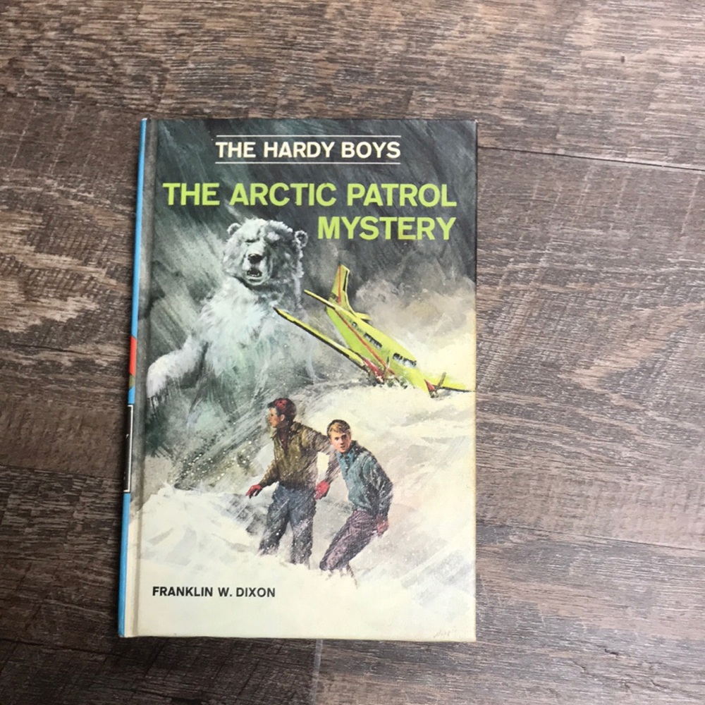 The Hardy Boys Hardcover #48 The Arctic Patrol Mystery